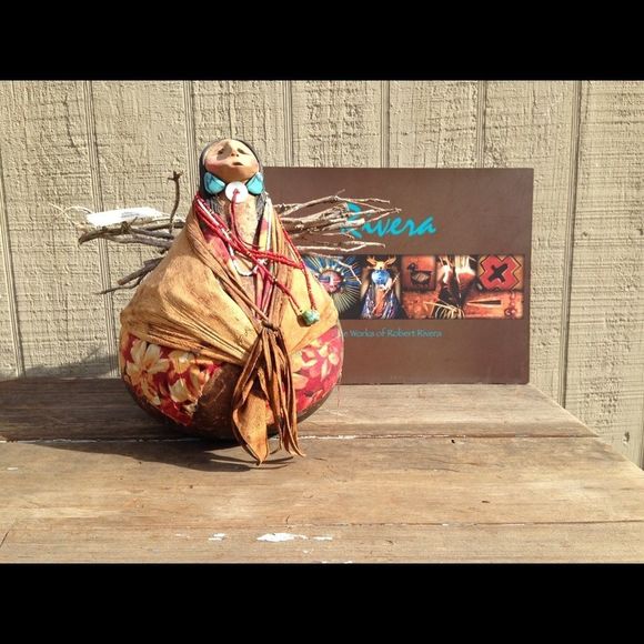 Rare, Authentic Gourd Lady by Robert Rivera - Picture 6 of 12